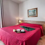 Gremi - Bed & Breakfast Castiglione Falletto